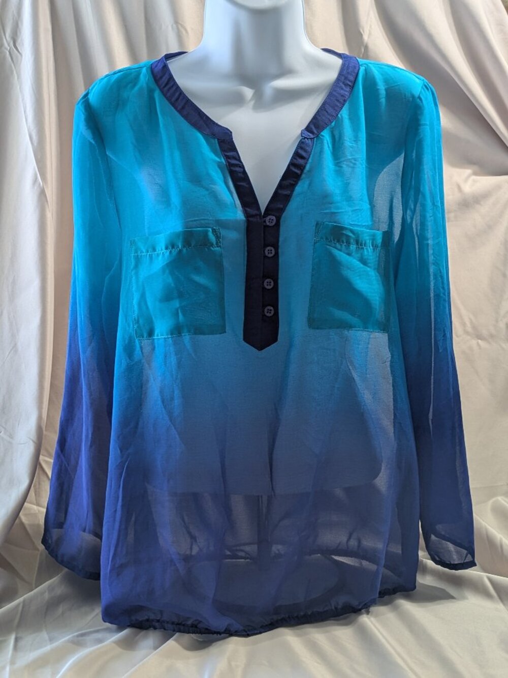 Liz Claiborne - blue teal ombre sheer longsleeve Size Small